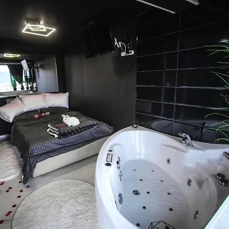 Villa Nikka Pool And Jacuzzi House Sarajevo
